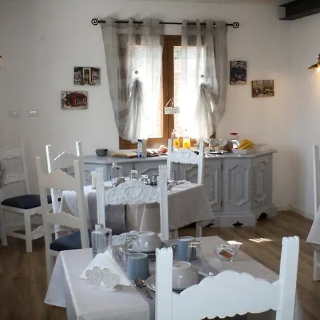 住宿加早餐酒店 Il Nido Rifatto 莱圭利亚