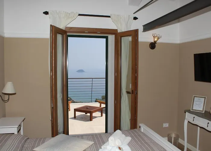 Il Nido Rifatto Bed and Breakfast 4*